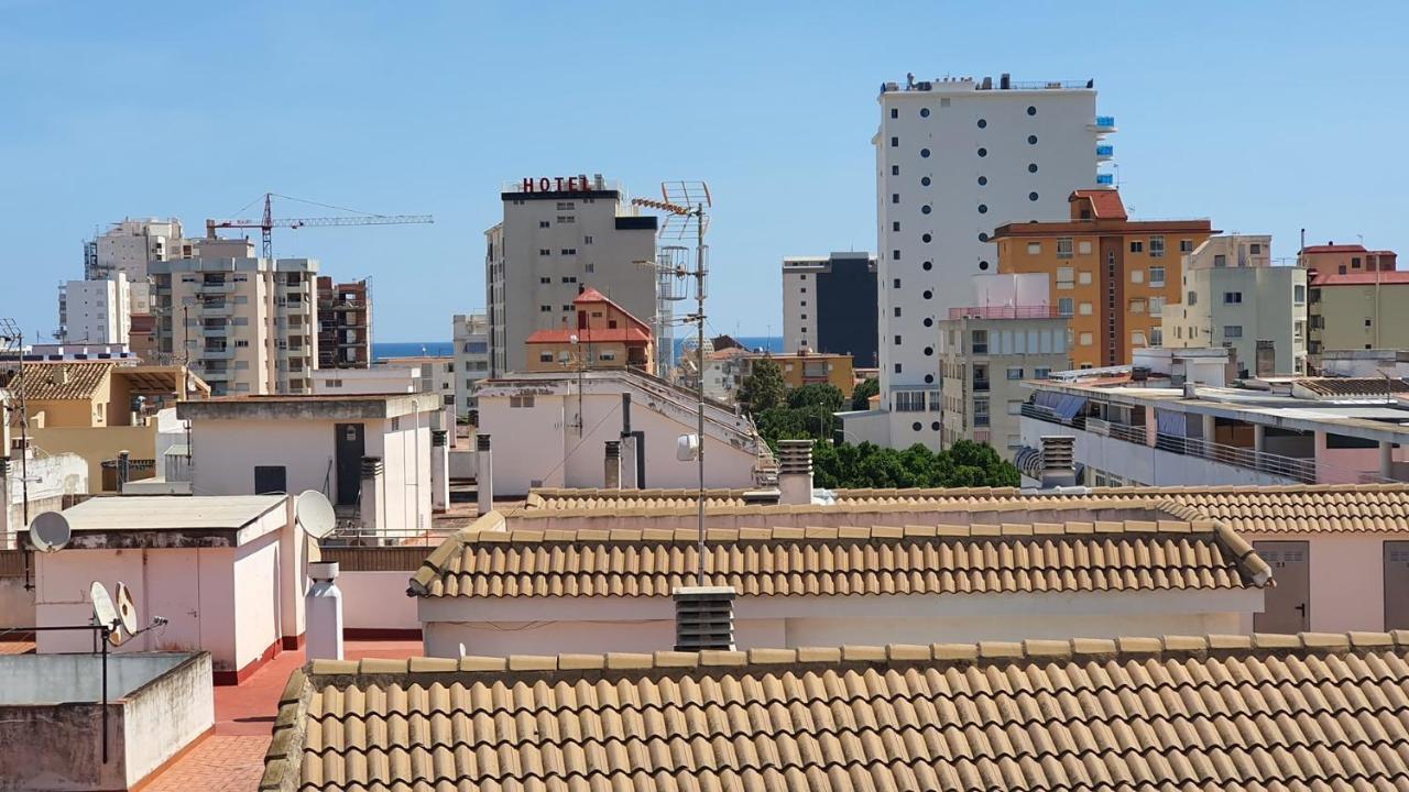 גאנדיה Universidad Del Mar - Alquiler Solo Familias מראה חיצוני תמונה
